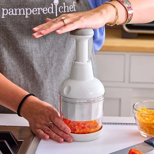 HOT SALES🎉🎉Chef Food Chopper - Dishwasher Safe & Clear Design